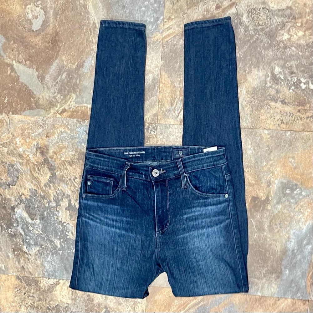J BRAND SUPER SKINNY JEANS